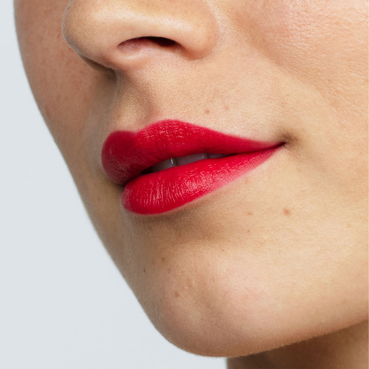 Forest Berry Red - Moisture Boost Natural Lipstick 4g